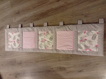 Kapsář za postel - 2