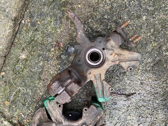 těhlice z Octavia 2 1.9 TDi - 2