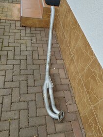 Výfuk BMW - 2
