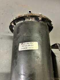Octavia 2 obal palivového filtru 1K0 127 399 BG - 2