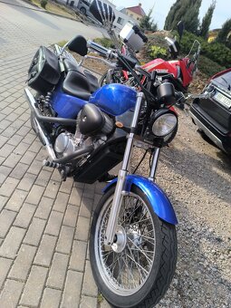 Honda shadow 600 - 2