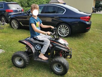 Dětská elektrická čtyřkolka HECHT 54754 pro děti - 2
