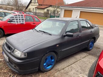 Seat Toledo 1.9tdi 66 KW Rotačka ALU kola, centrál… - 2