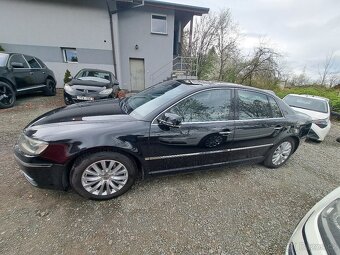 Volkswagen phaeton 3.0 tdi 4x4 havarovany predni naraznik - 2