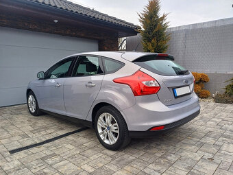 FORD FOCUS 1.6 - 16V - 2