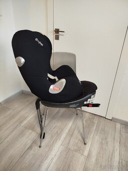 Dětská autosedačka Cybex Sirona 9-18 otocna - 2
