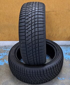 2x zimní pneu Kumho WinterCraft 215/50 R18 WS71 SUV - 2