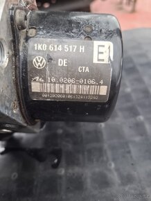 Jednotka ABS AUDI A3 1KO 907 379 K - 2