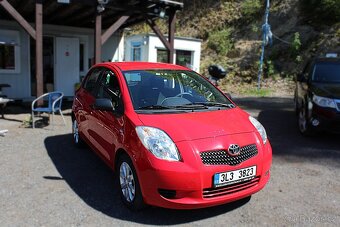 Toyota Yaris - 2