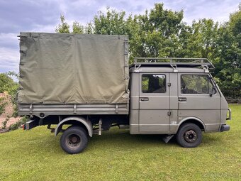 VW LT 45 DOKA 7 míst 2.4 diesel - 2