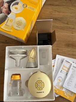 Odsávačka Medela swing flex - 2