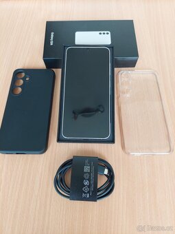 Prodám Samsung Galaxy S24 256GB - 2