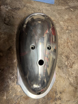 Jawa Čz 125/355 - 175/356 - víka motoru - 2