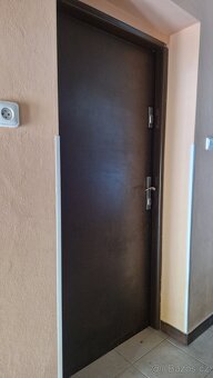 Bezpečnostní dveře - 2