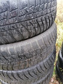 4ks zimní 215/65 R17 99H Bridgestone vz.5-6mm - 2