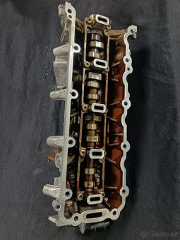 Vačkova hřidel včetně ventilového víka 1.2 tsi 77kw CBZB - 2