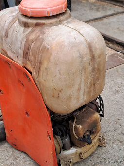 Postřikovač Stihl SG 17 - 2