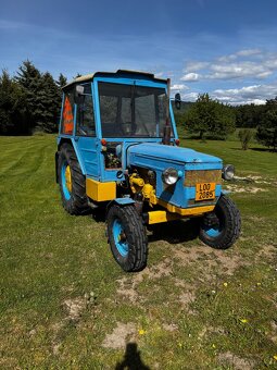 Zetor 5711 + příslušenství - 2