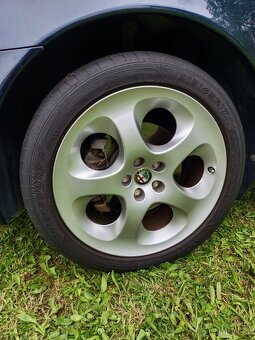 Alfa Romeo 156 2.5 V6 - 2