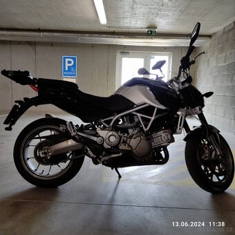 Aprilia mana - 2