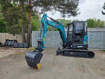 bagr, minibagr, motor Kubota - 2