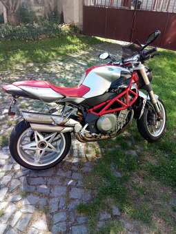 MV Agusta Brutale 910 - 2