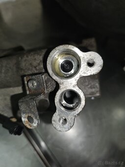 Kompresor klimatizace Renault 926005727R - 2