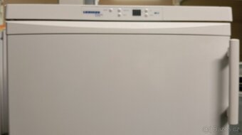 Mrazák Liebherr - 2