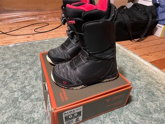Damske snowboardove boty zn. Gravity ATOP vel. 40 - 2