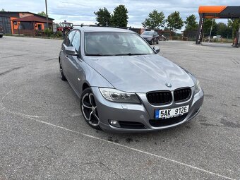 BMW e90 facelift 320d - 2