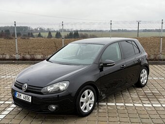 Volkswagen Golf VI • 1.4 TSI 90 kW • NOVÉ ROZVODY • 2 x pneu - 2
