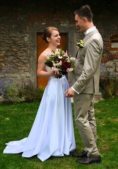 Svatební saténové šaty - 2