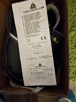 Nová pracovní obuv MontbrunS3 SRC - 2