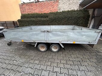 Prodám dvouosý bržděný přívěs. Plocha 4x2m - 2