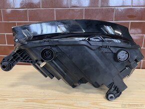 levé světlo Škoda Fabia 4 - 2