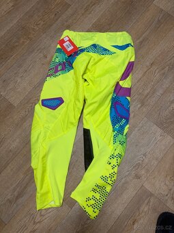 Scott kalhoty - 2