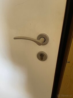 Daruji dveře - 2