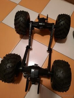Podvozek auta - 2