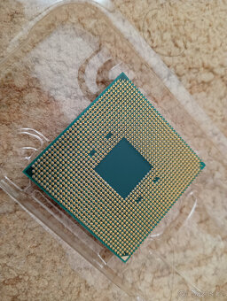CPU AMD Ryzen 2700X,sock. AM4 - 2
