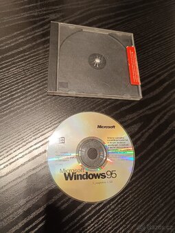 cd Windows 95 - 2
