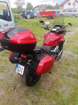 Honda VFR 800X CROSSRUNNER - 2
