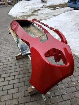 Přední nárazník Mazda 2, Toyota Yaris - 2