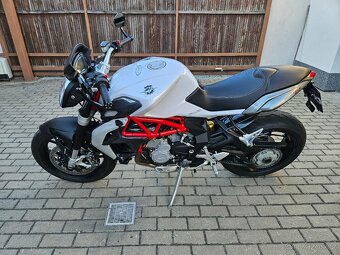 MV Agusta Brutale 800 - 2