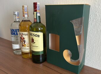 Absolut Blue, Captain Morgan & Jameson - 3x 1 L - 2