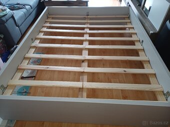 Prodám postel 160x200 - 2