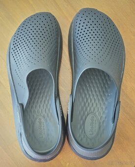 Crocs LiteRide Black/Grey - 2