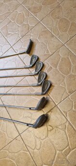 Golfový bag s holemi Dunlop - 2