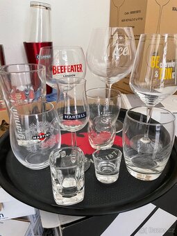 Vybavení na bar 300ks - 2