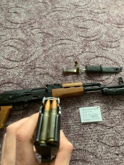 AK-63F znehodnocene - 2