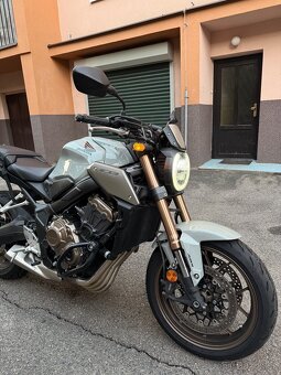 Honda CB 650r - 2